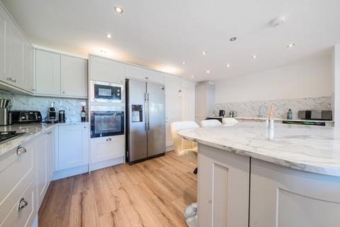 12a Lime Grove, Sidcup, DA15 8PJ