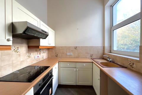 1 bedroom flat to rent, Eversfield Place, St. Leonards-On-Sea TN37