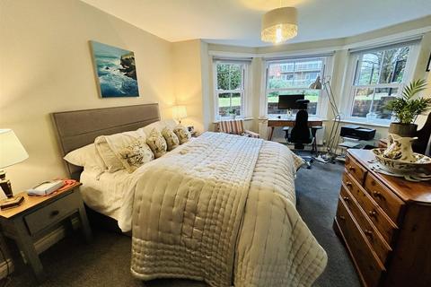 2 bedroom apartment for sale, Silverdale Road, Eastbourne BN20