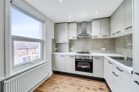 2 bedroom flat for sale, Beulah Road, Thornton Heath