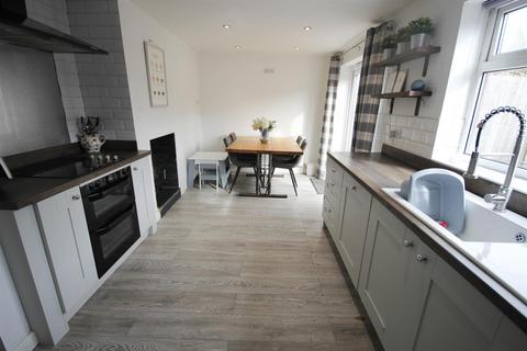 10 Thames Drive, Cheadle, Stoke-on-trent, ST10 1QD