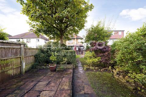 3 bedroom semi-detached house for sale, Barnet Way, Mill Hill, London, NW7