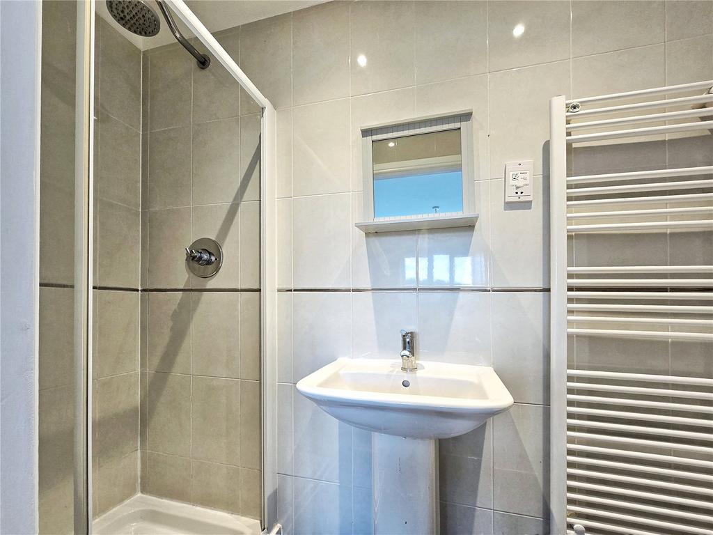 En Suite Shower Room