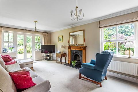 5 bedroom detached house for sale, CHESTNUT PLACE, ASHTEAD, KT21