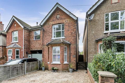 3 bedroom detached house for sale, Fern Cottage, New Haw Road, New Haw