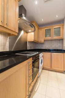 2 bedroom flat to rent, Harcourt Terrace, Chelsea, London, SW10