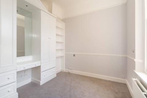 2 bedroom flat to rent, Harcourt Terrace, Chelsea, London, SW10