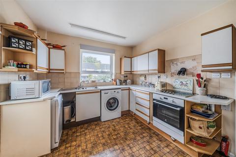 64 Beech Hill, Wellington, TA21 8ER