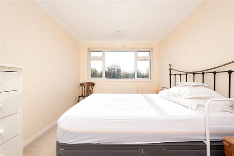 2 bedroom maisonette to rent, Cuckmans Drive, St. Albans, Hertfordshire