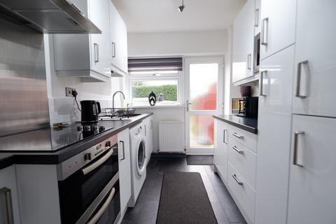 2 bedroom terraced house for sale, Drylla, Dinas Powys, The Vale Of Glamorgan. CF64 4UL