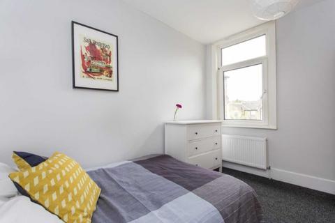 undefined, Shieldhall Street, London SE2