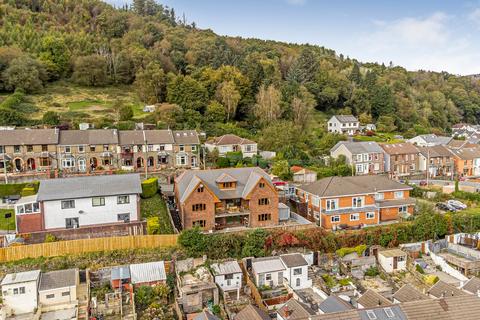 5 bedroom detached house for sale, Salisbury Road, Abercynon CF45