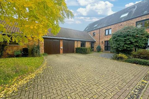 4 bedroom house for sale, Clare Court, Gamlingay SG19