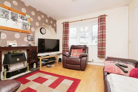 2 bedroom terraced house for sale, Highfield Crescent, Halesowen B63