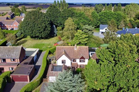 4 bedroom detached house for sale, Burnt House Lane, Ipswich IP10