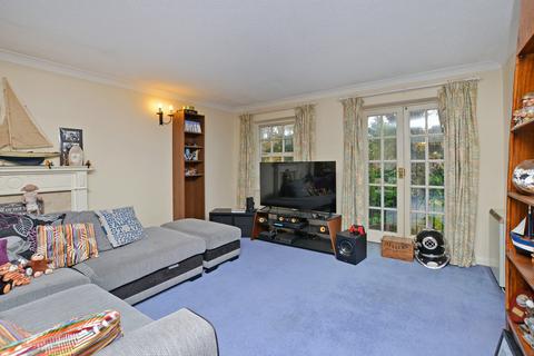 2 bedroom apartment for sale, Frimley, Surrey