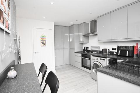 14 Borage Road, Harrogate, HG3 2XG