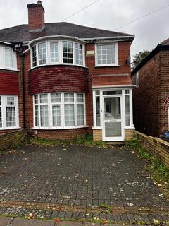 3 bedroom semi-detached house to rent, Sandringham Road, Birmingham B42