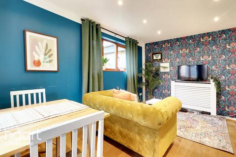 1 bedroom end of terrace house for sale, Brackyn Road, Cambridge