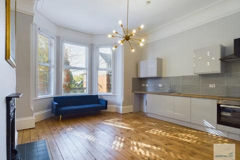 1 bedroom ground floor flat to rent, 420 Woodborough Road