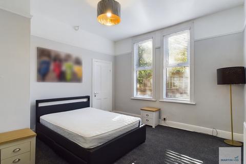 1 bedroom ground floor flat to rent, 420 Woodborough Road