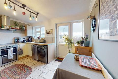 2 bedroom semi-detached house for sale, Medoc Close, Cheltenham