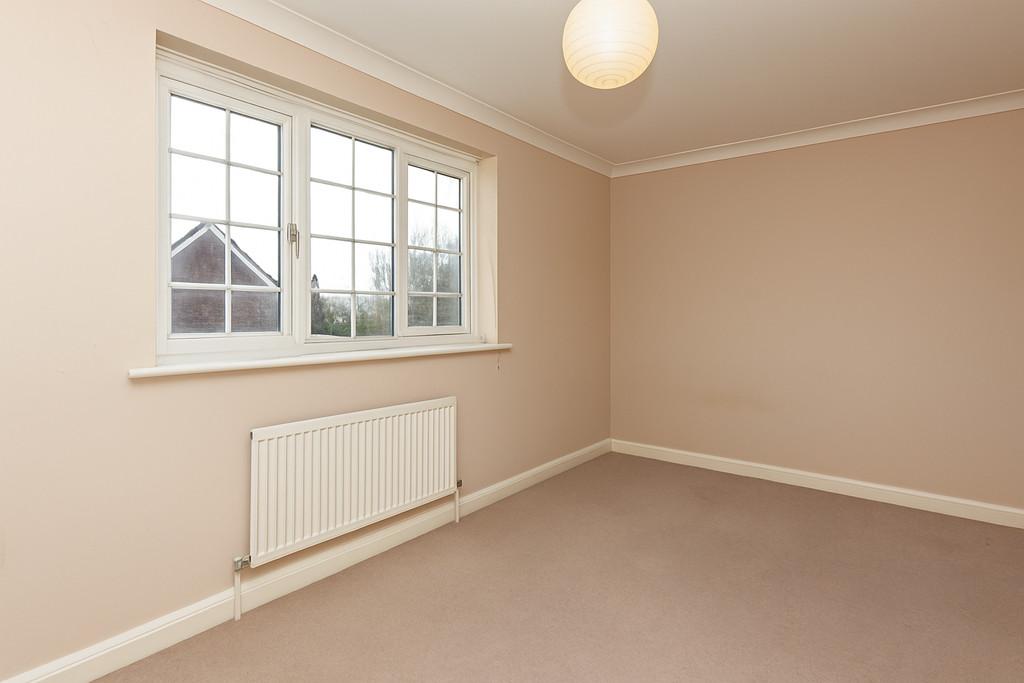 Bedroom 1 - Angle 2