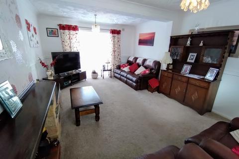 3 bedroom semi-detached house for sale, Hillary Road, Kidsgrove, Stoke-on-Trent