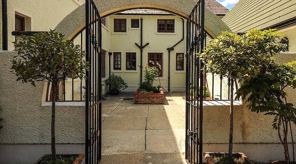 Side Courtyard