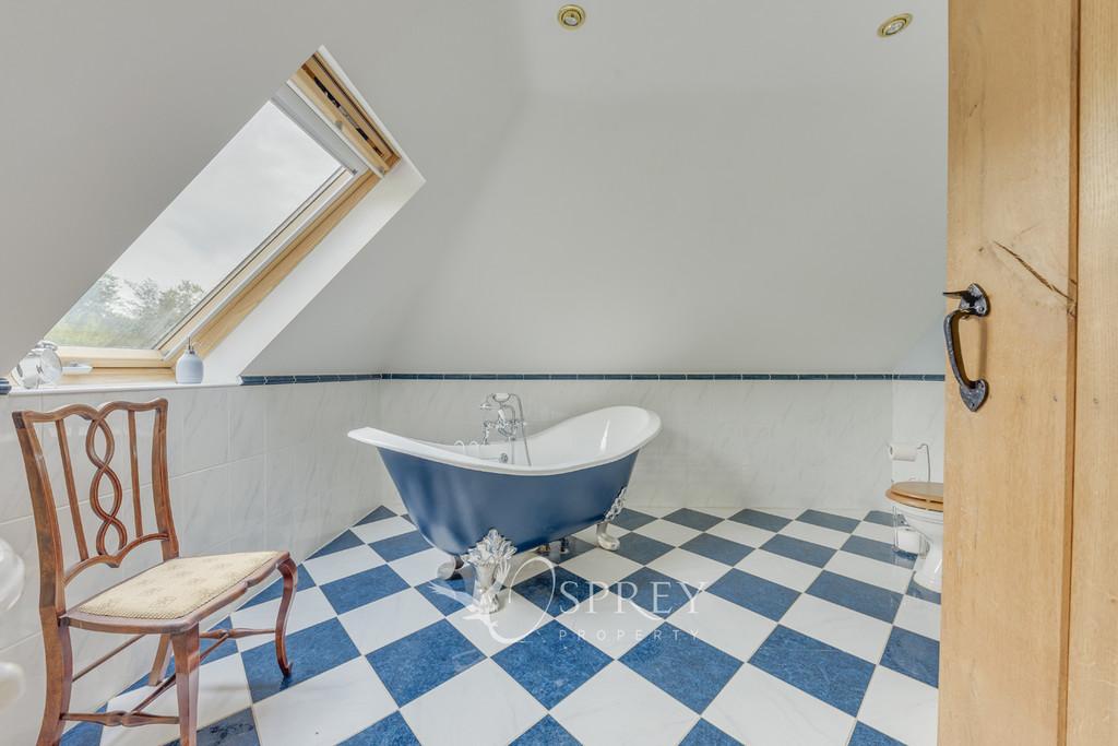 Bedroom Two En-suite