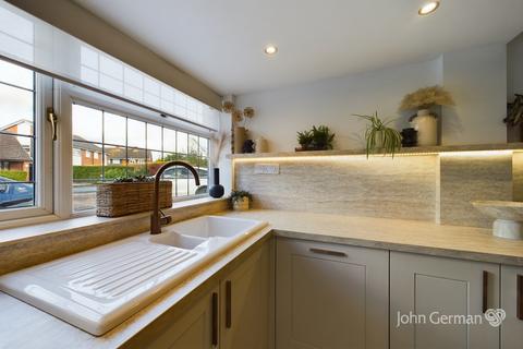 25 Arden Road, Barton Under Needwood, Burton-on-trent, DE13 8LE