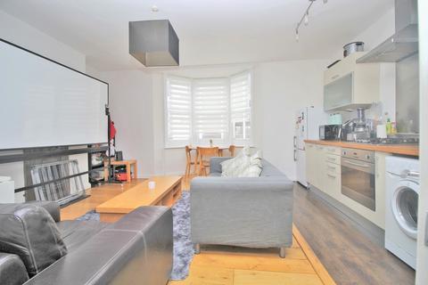 2 bedroom apartment for sale, Queens Road, Brighton