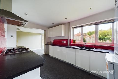 22 Ashford Road, Burton-on-trent, DE13 0QG