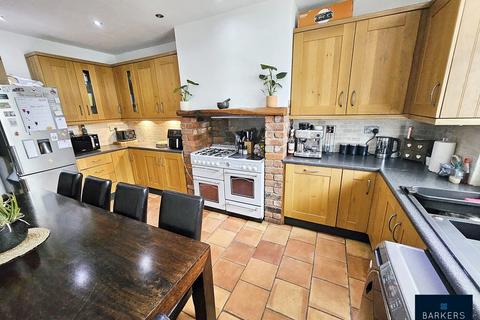 3 bedroom terraced house for sale, Beechwood, Allen Croft, Birkenshaw