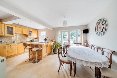 3 bedroom detached house for sale, Endsleigh Gardens, Hersham, Surrey, KT12