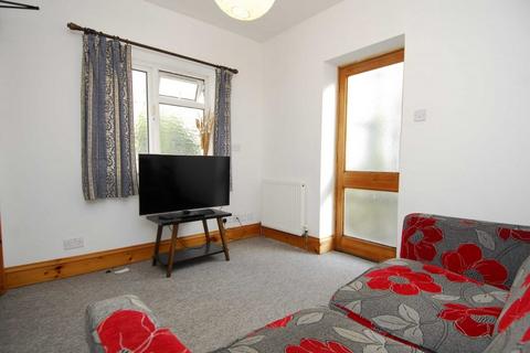 2 bedroom house share to rent, 15 Napier Terrace, FFF