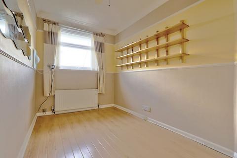 29 Birchington Avenue, Grangetown, Middlesbrough, TS6 7HA