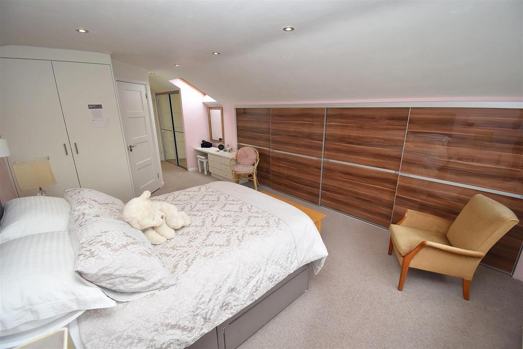 Bed1 Alt2.JPG