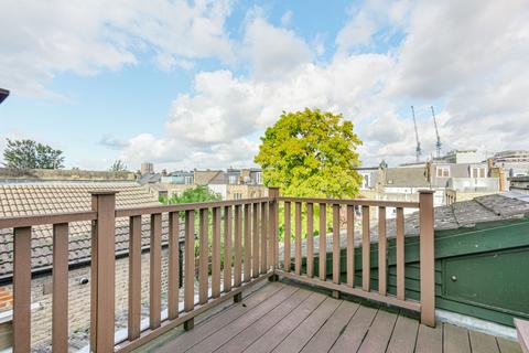 2 bedroom flat for sale, Hamble Street, Sands End, Fulham, London