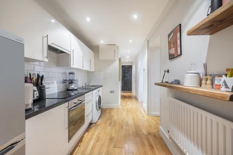 2 bedroom flat for sale, Highbury Park, Highbury, Islington, London