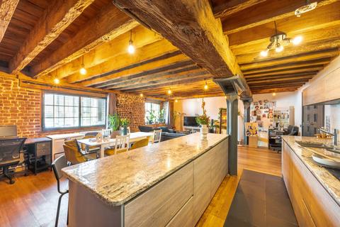 2 bedroom flat to rent, West India Quay