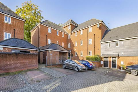 19 Allard Way, Saffron Walden, CB11 3GP