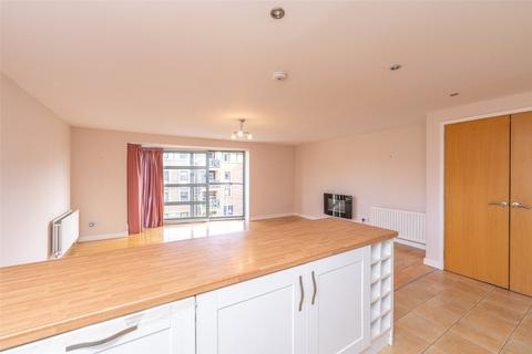 4/6 North Werber Road, Edinburgh, EH4 1TA