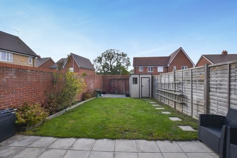 2 bedroom semi-detached house for sale, Barbrook Avenue, Heybridge