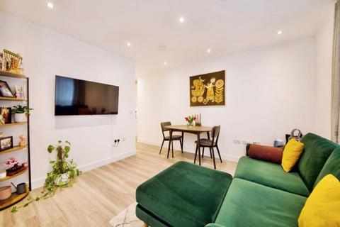 1 bedroom apartment for sale, Hoy Close, London