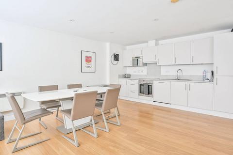 2 bedroom flat to rent, Bell Yard Mews, London Bridge, London, SE1