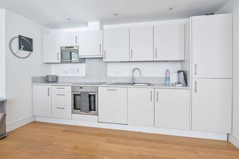 2 bedroom flat to rent, Bell Yard Mews, London Bridge, London, SE1