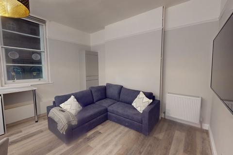 8 bedroom house to rent, Queens Road, Bristol BS8