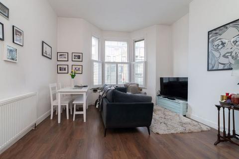 2 bedroom apartment to rent, Kilburn Park Road, Maida Vale