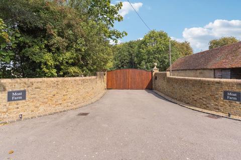 6 bedroom detached house for sale, Pitstone, Buckinghamshire